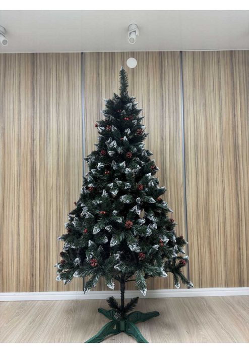 Новогодние искусственные ёлки