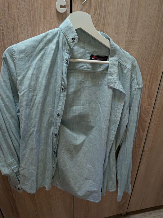 Риза цвят мента - М