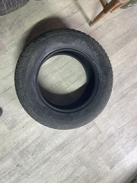 Продам резину  б/у Yokohama