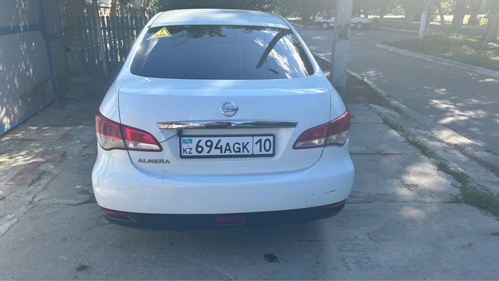 Продам автомобиль Nissan Almera