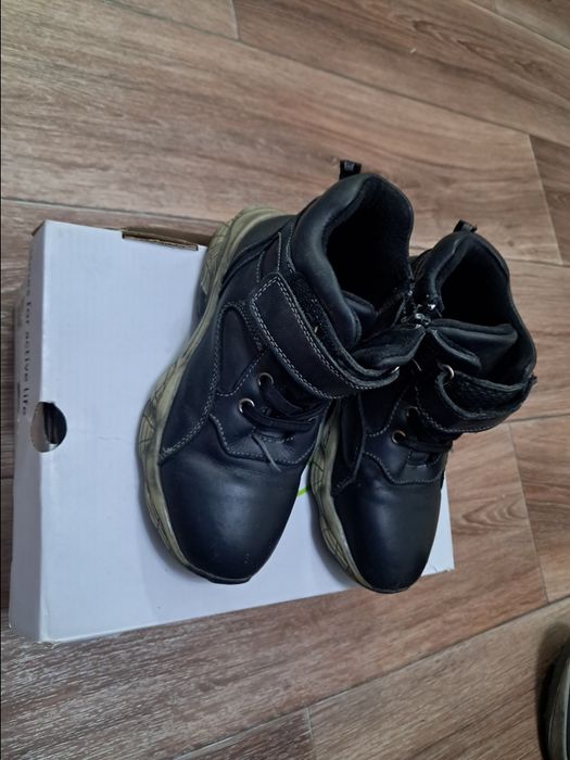 Продам обувь для мальчика