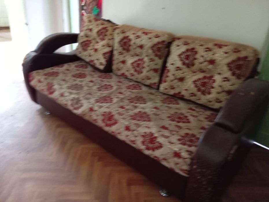 Продам Диван разборный