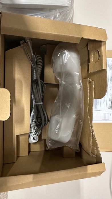 Продам цифровой телефон