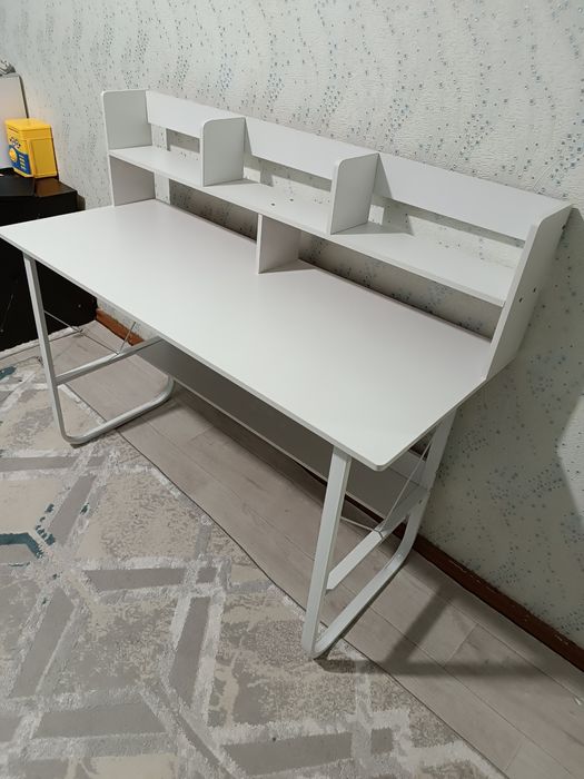 Стол для компьютера, парта, письменный стол