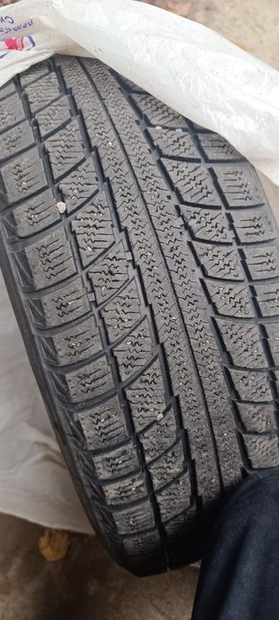 резина 215x60x16