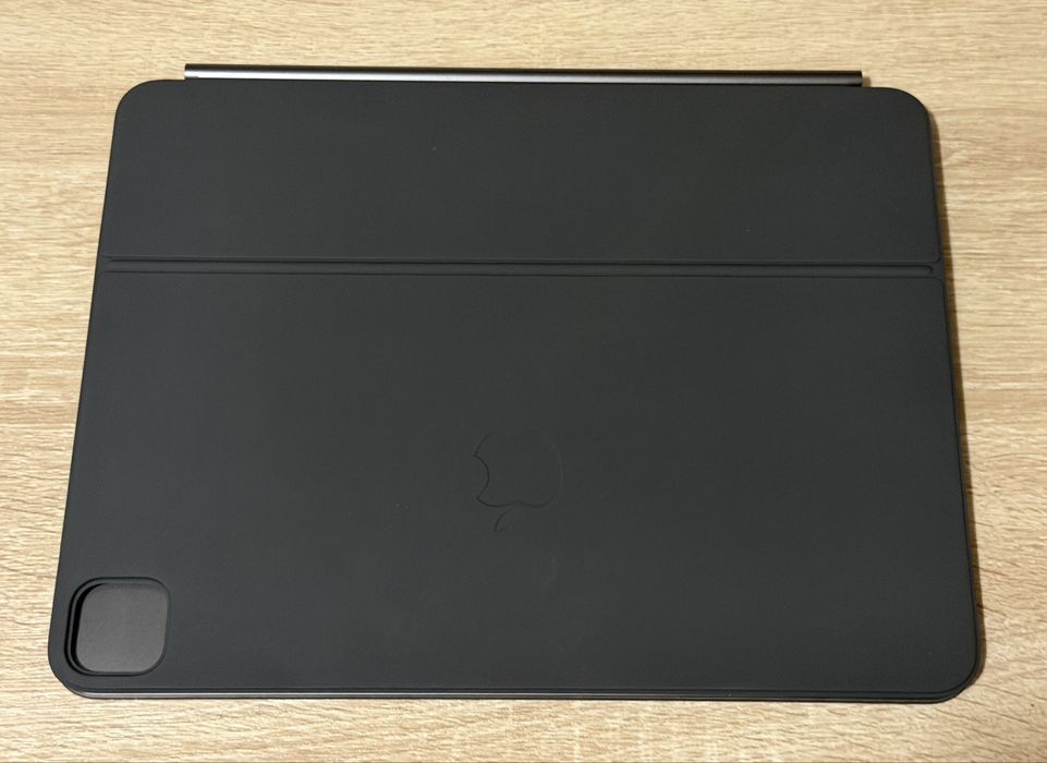 Magic Keyboard Black Model A2974 pentru Apple iPad Pro 13 M4, M5