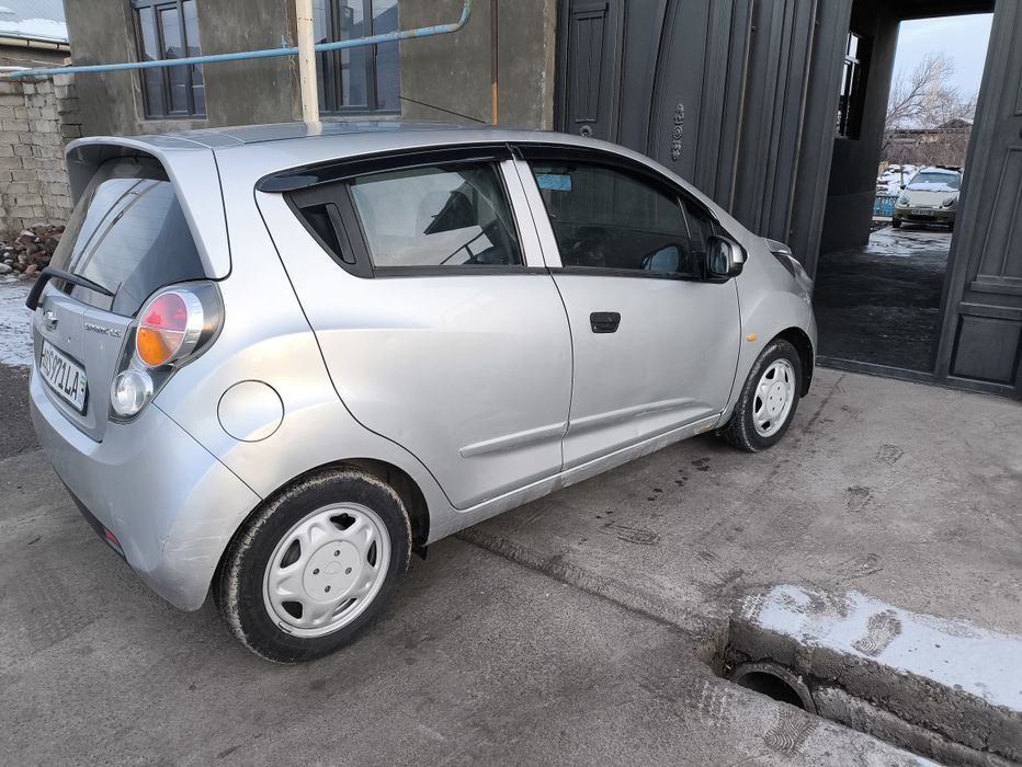 Спарк 2010 йил 2 поз