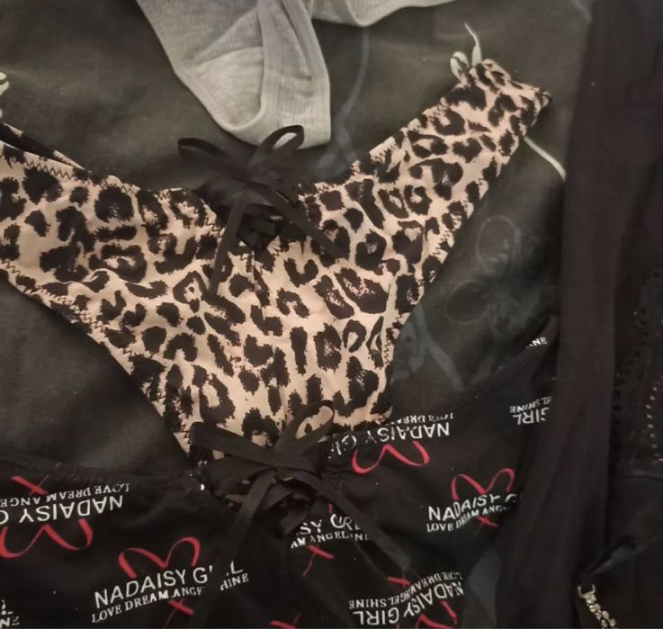 Продам женское белье