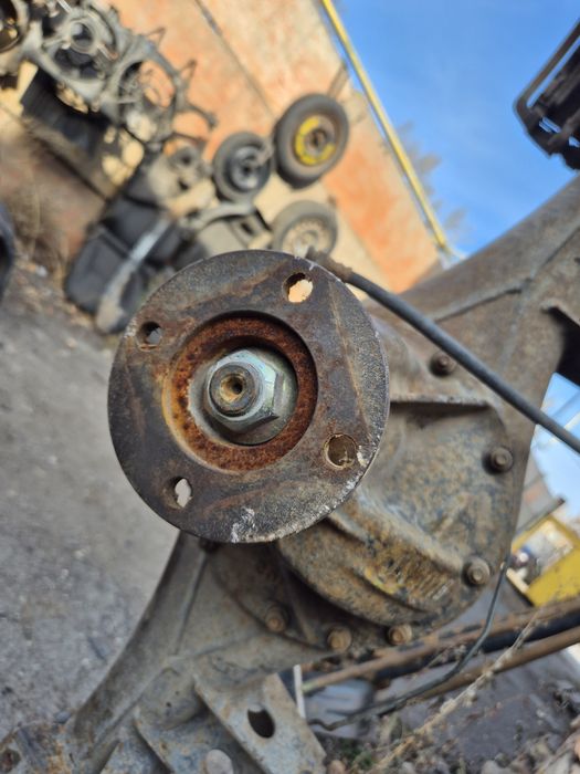 Задний мост Ниссан Террано 1