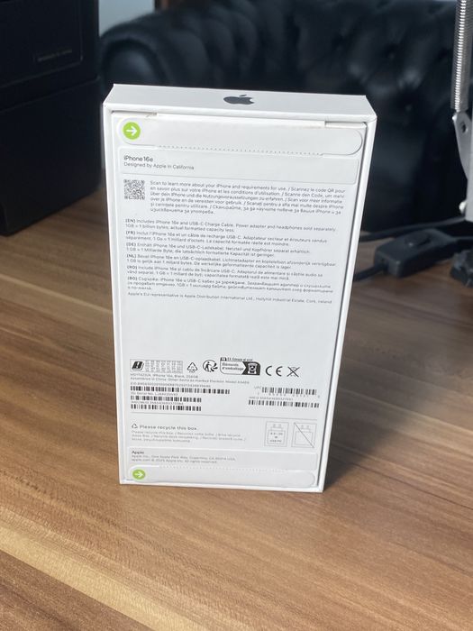 iPhone 16e• 128 GB • Black