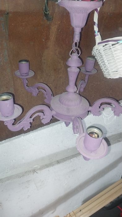 Продам люстру крашенную