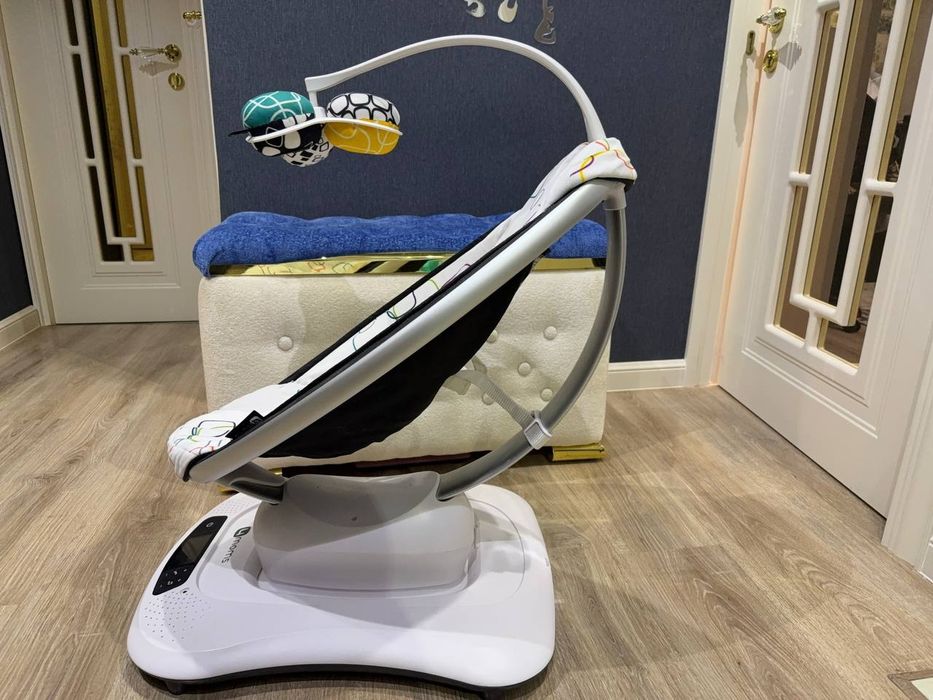 Автолюлька американская 4moms работает отлично