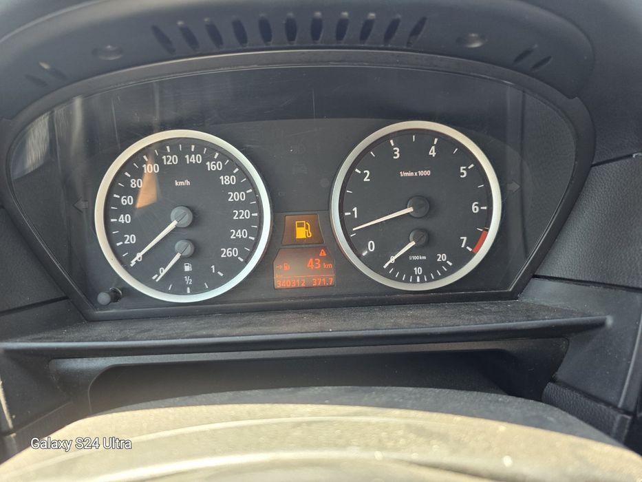 BMW E60 520b E60