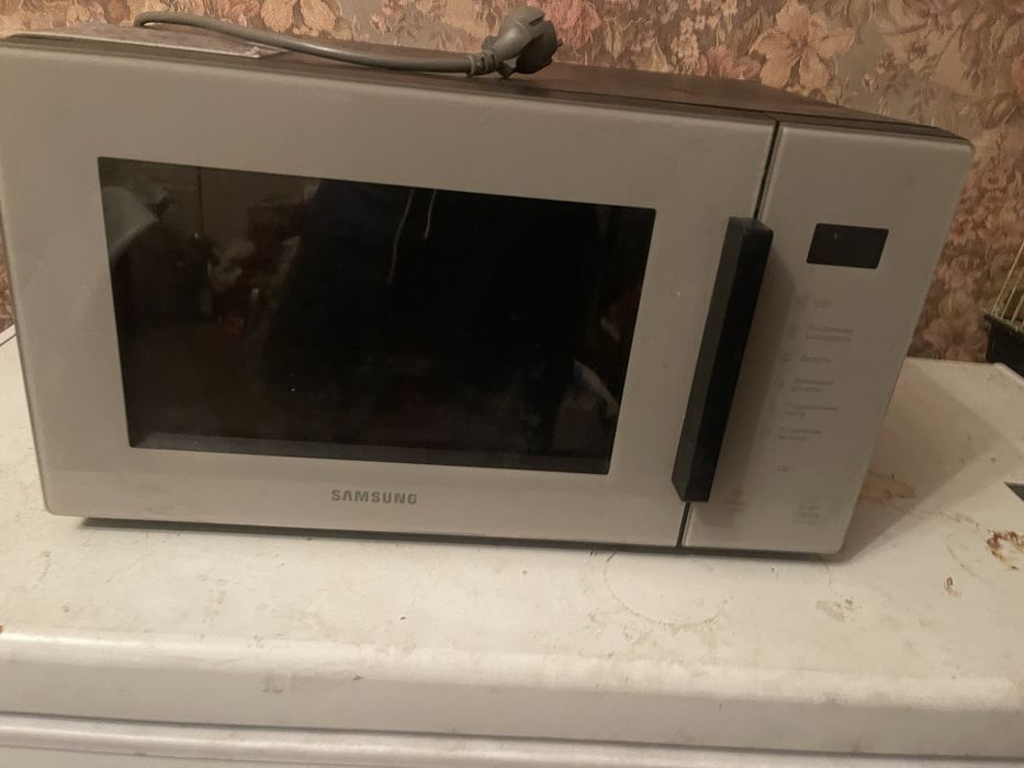 Продам микроволновку SAMSYNG