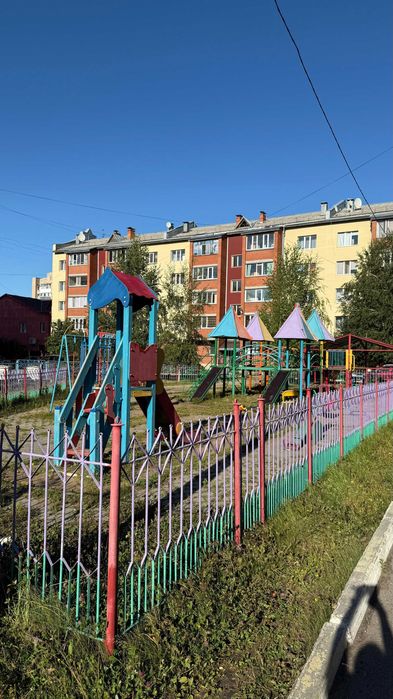 Продам 2 комн. кв. район Азии