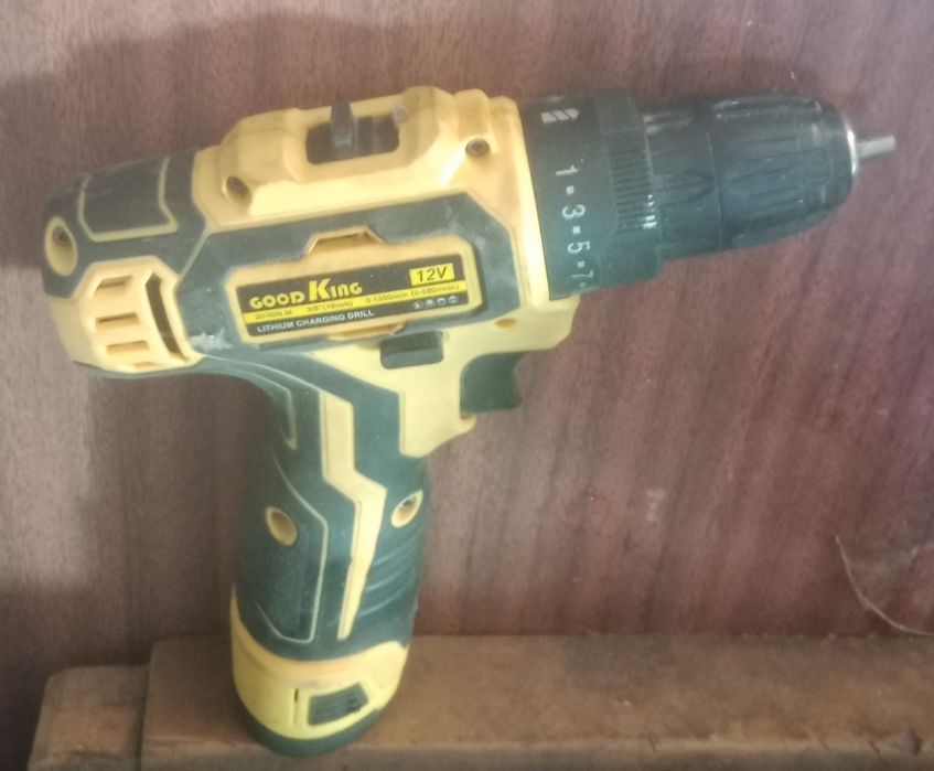 Шуруповёрт рабочий