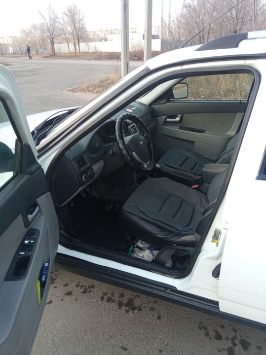 Приора универсал