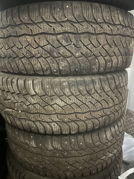 Продам резину 265/65 р17