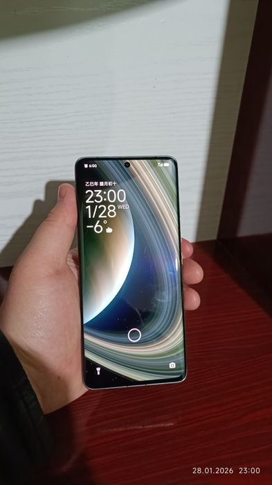 Xiaomi 13 ultra girt yetim lekin. china versiya faqat naxtga obmen yoq