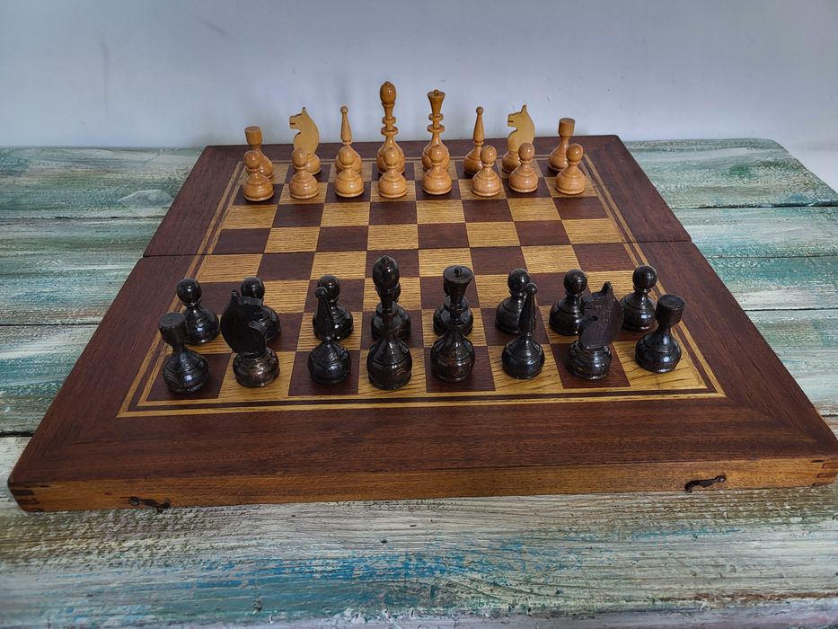 #5 Стар  Шах и табла