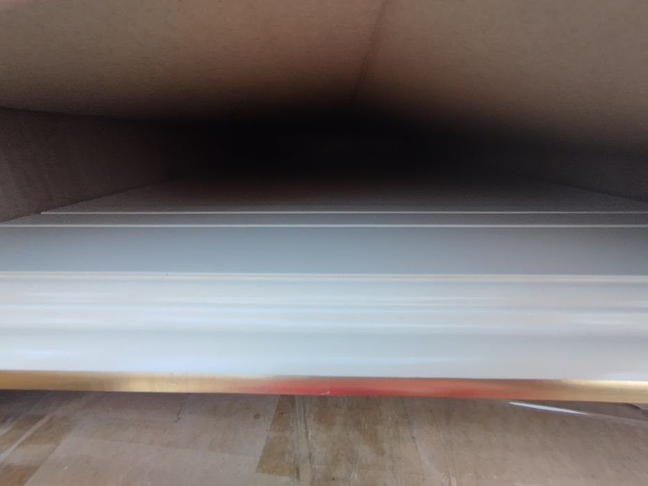 Продам VIP стол новый