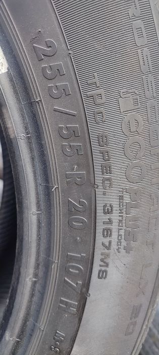 Continental 255_55_R20