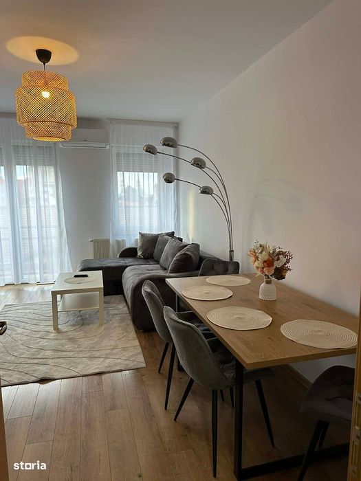 Chirie,Ap.2 camere,Centru