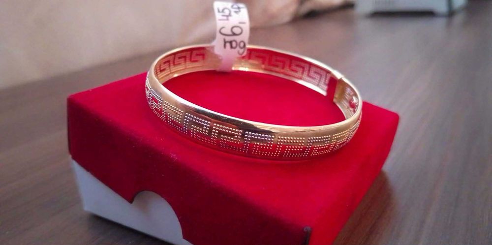 Златна гривна 14-карата 12.81 г 148.50лв грам