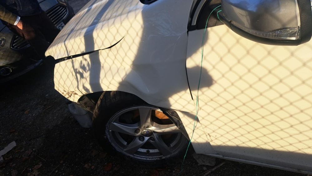 Продава се Volvo v60 2011г. 2.4 мотор 215 коня