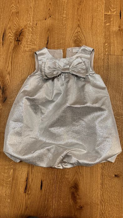 Rochita bufanta argintie masura 104, cu fundita