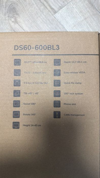 Стойка за 3 монитора Neomounts Ds60-600bl3