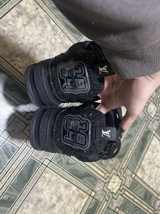 Louis Vuitton Skates Black Crystals