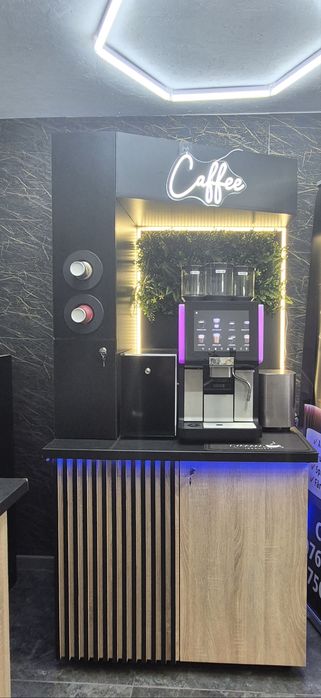 Inchiriem Aparate de cafea