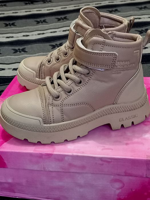 Новые ботинки на весну 27р и 31р