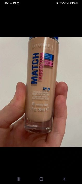 Fond de ten rimmel london