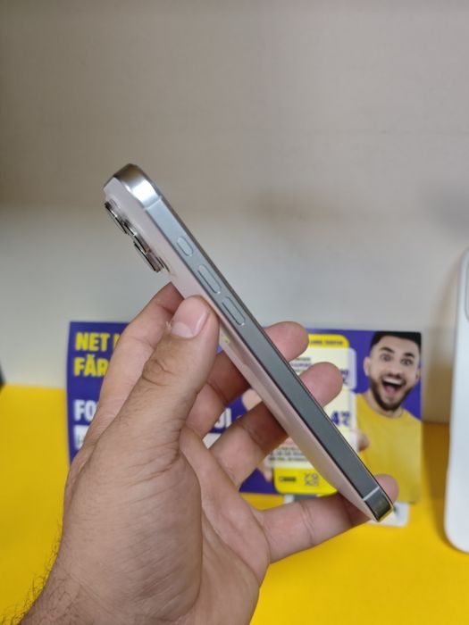 16 Pro Max 256 Gb 92% baterie esim