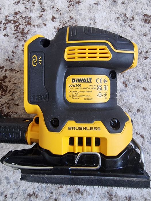 Scule Dewalt, rotopercutor dch273