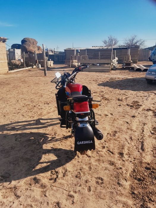 Мото сатам QARSHIGA 150cc