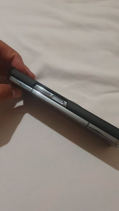 Samsung  z fold Samsung galaxy