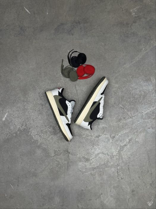 Кроссовки Nike Air Jordan 1 Retro Low OG SP Travis Scott Medium Olive