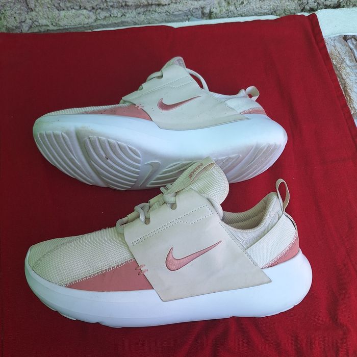 Nike nr 41 in stare foarte buna