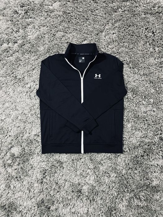 Вверх Under Armour