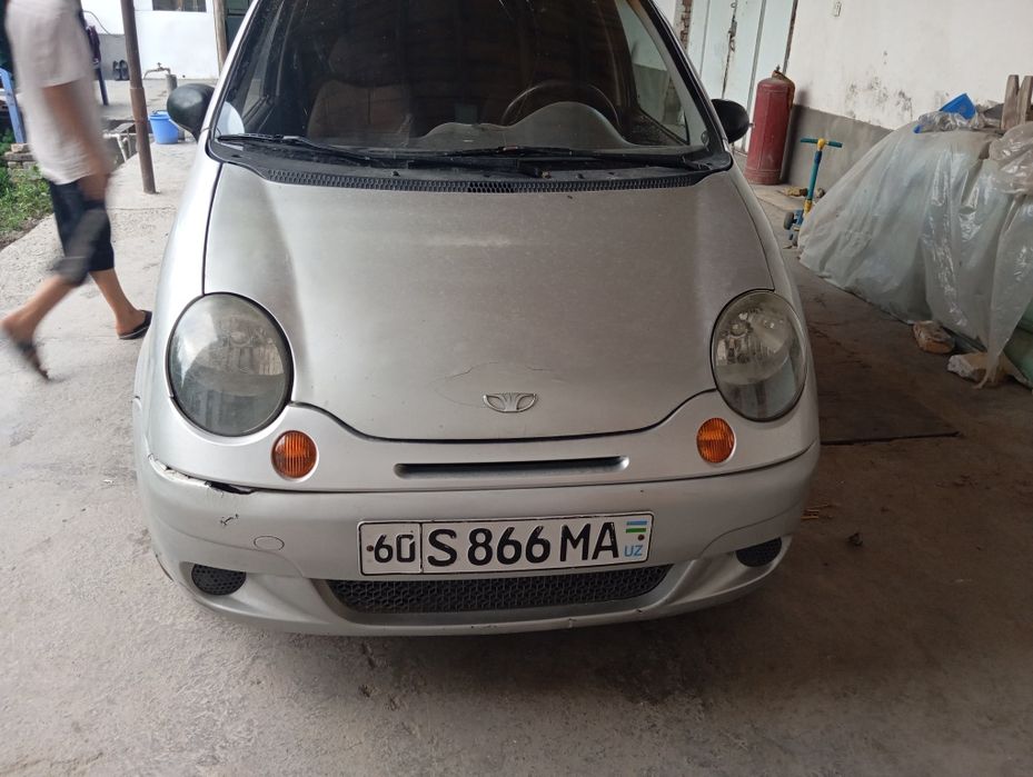 Юриптурган мошина гази бор балонлар янги