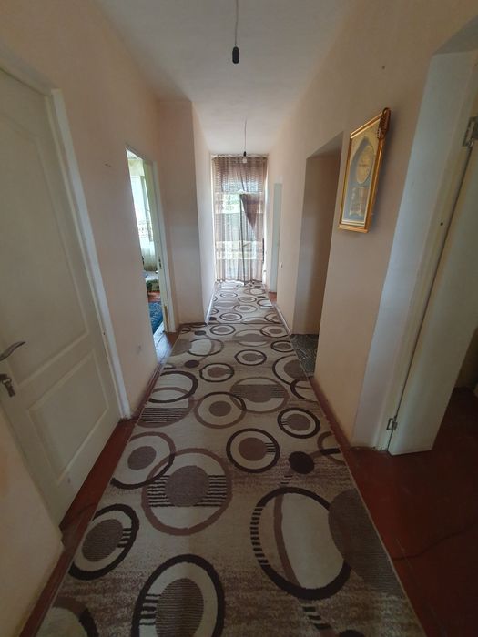 продам коттедж ( кармана автошкола]