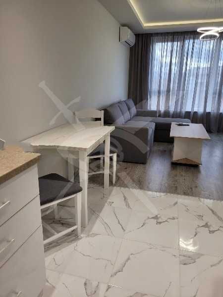 Двустаен апартамент под наем в Тракия 11818521