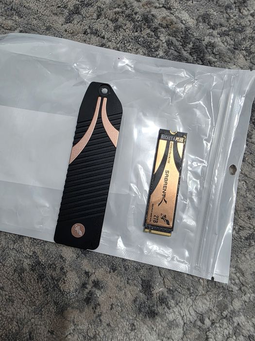 Ssd SABRENT 2TB Rocket 4 Plus NVMe 4.0 Gen4 PCIe M.2 I + heatsink ps5