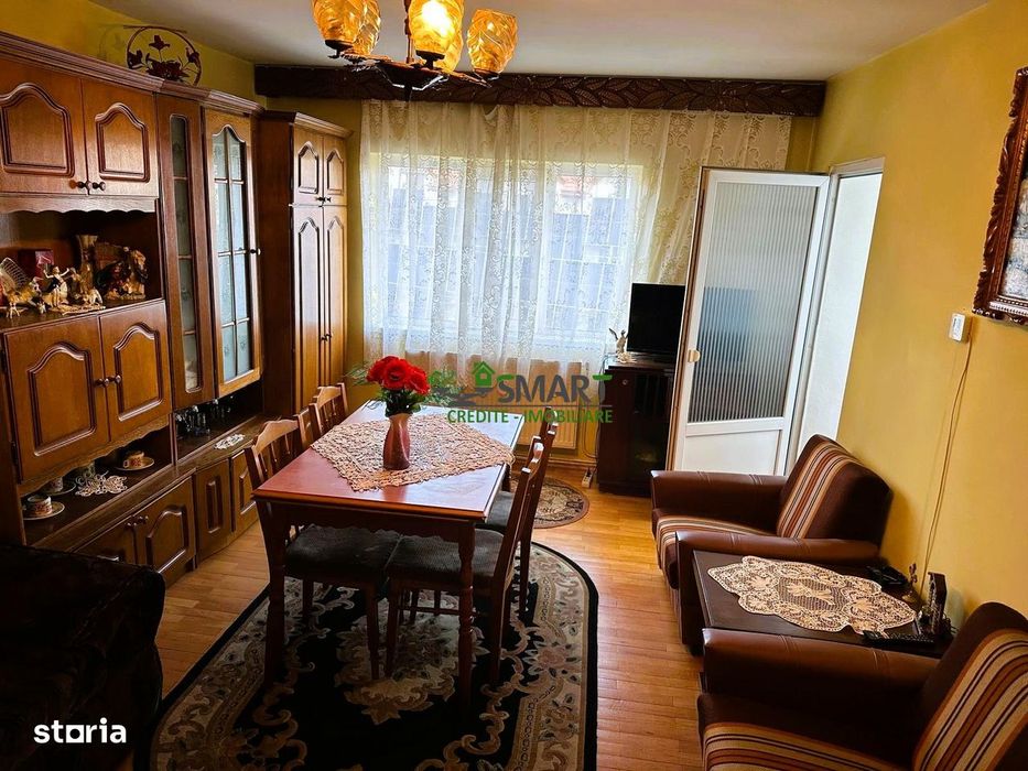 Apartament decomandat Traian Zona Republicii 74 000 euro Etaj 3