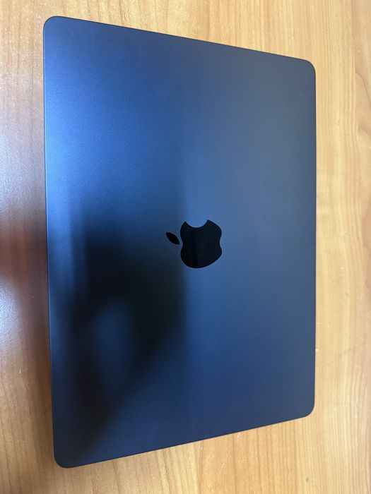 Macbook air 13 m4 256 gb