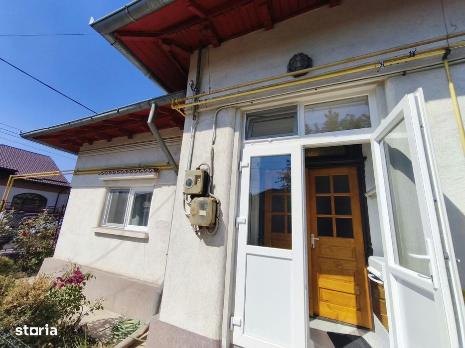 ROANDY - Garsoniera renovata ,la casa,zona Democratiei.