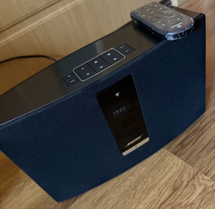 Bose SoundTouch 20 Series II Wireless Music System All in One Speakers